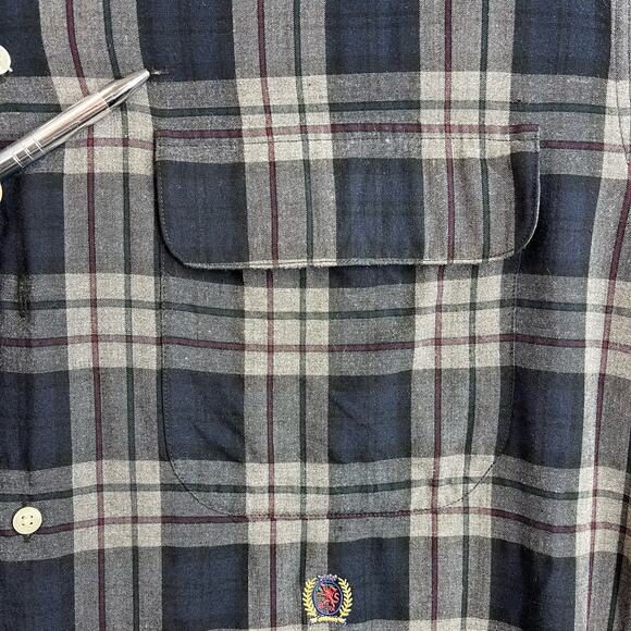 Tommy Hilifger Mens Button Down Shirt Size Medium Long Sleeves  Checkered - Picture 8 of 10